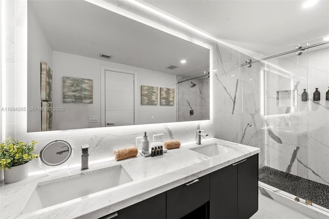 207 Holiday Drive, Hallandale Beach, FL 33009