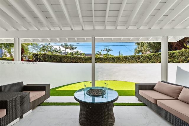 207 Holiday Drive, Hallandale Beach, FL 33009