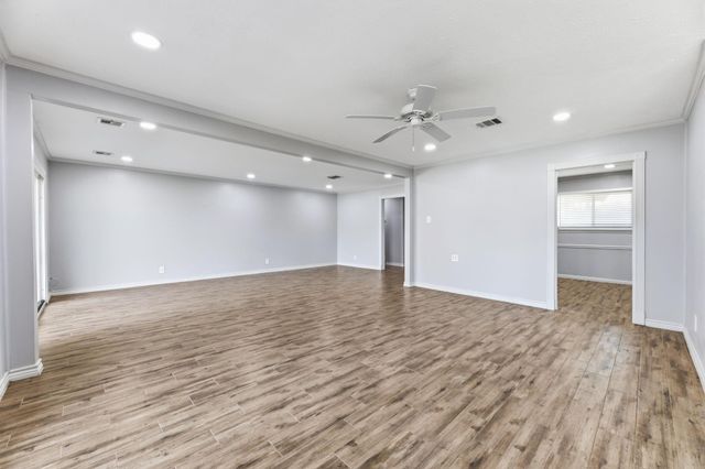 9766 Westview Drive, Houston, TX 77055