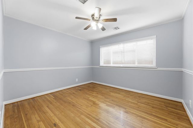 9766 Westview Drive, Houston, TX 77055