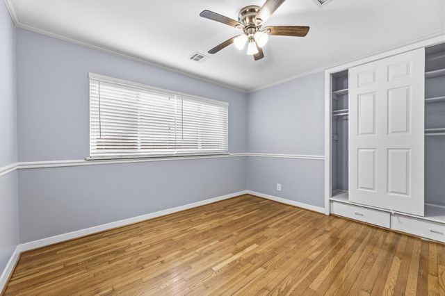 9766 Westview Drive, Houston, TX 77055