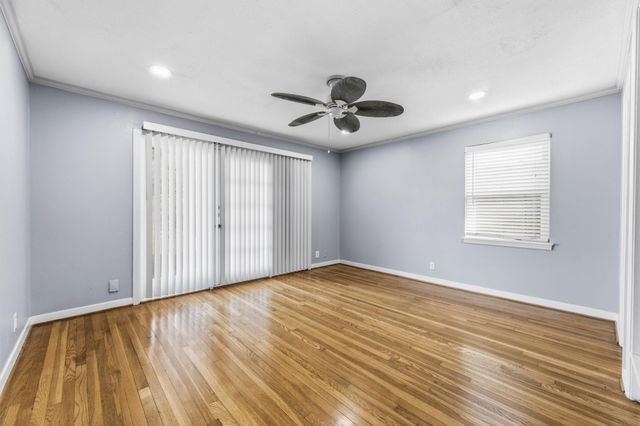 9766 Westview Drive, Houston, TX 77055