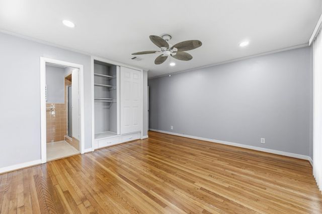 9766 Westview Drive, Houston, TX 77055