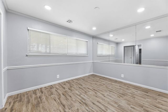 9766 Westview Drive, Houston, TX 77055