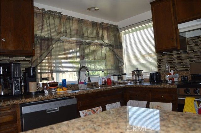 26381 Jepson Court, Hemet, CA 92544