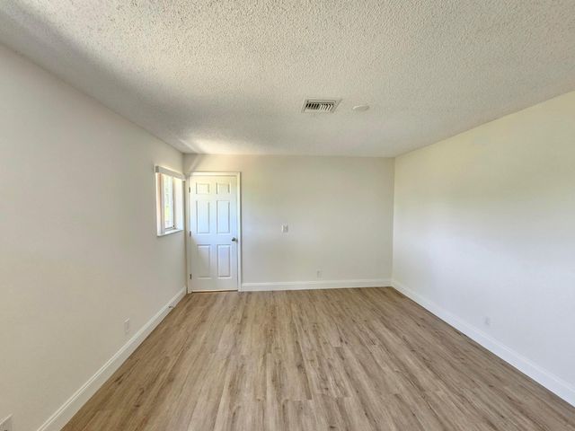 4824 NW 5TH Street, Delray Beach, FL 33445