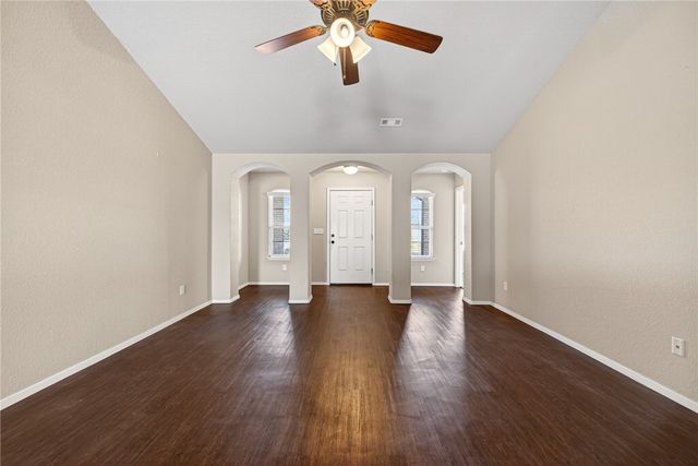 2303 Elmwood Avenue, Lowell, AR 72745