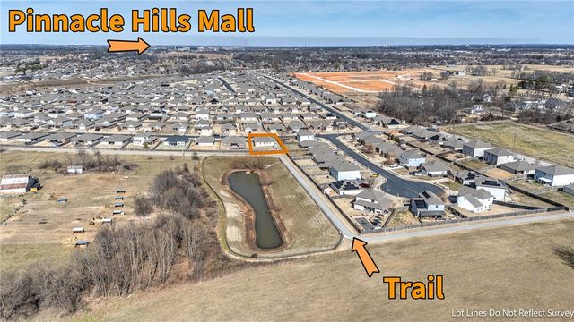 2303 Elmwood Avenue, Lowell, AR 72745