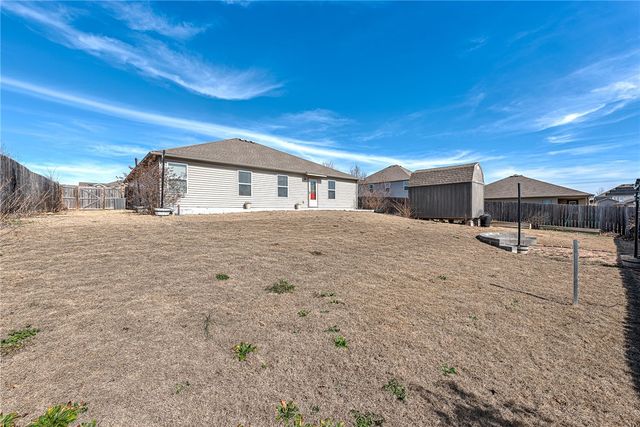 2303 Elmwood Avenue, Lowell, AR 72745