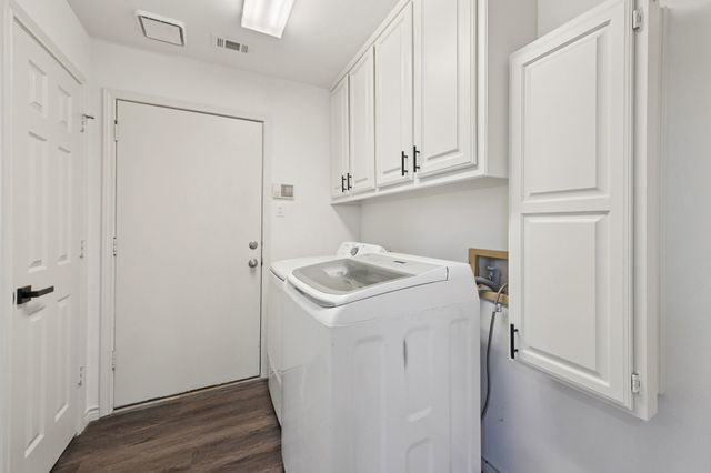 1315 Barclay Drive, Carrollton, TX 75007