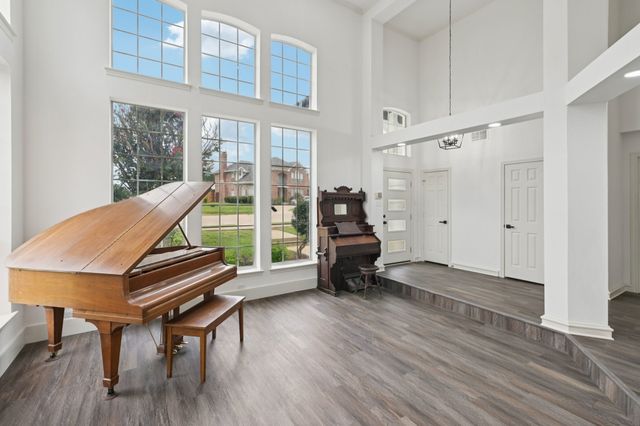 1315 Barclay Drive, Carrollton, TX 75007
