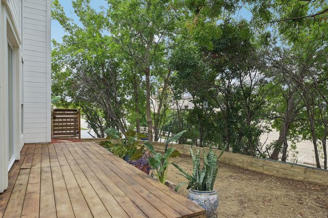 1315 Barclay Drive, Carrollton, TX 75007