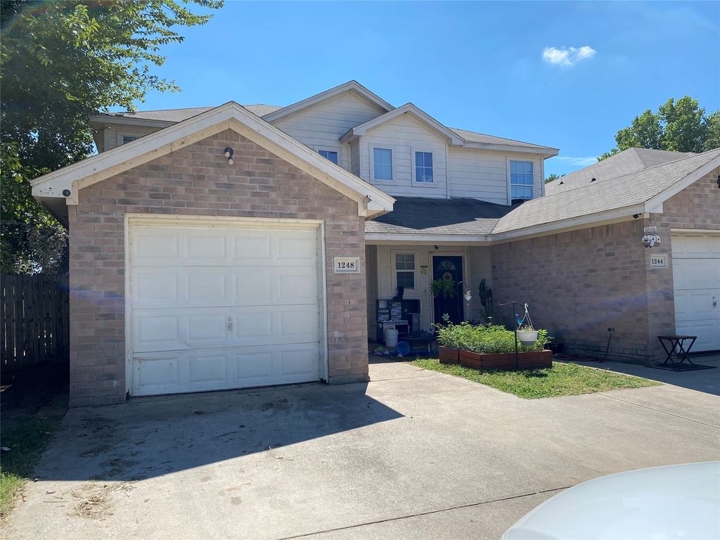 1244 Village Garden Drive, Azle, TX 76020 — photo 3