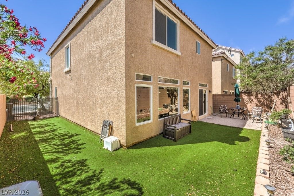Image 14 of property listing at 5914 Gordon Creek Avenue, Las Vegas, NV 89139