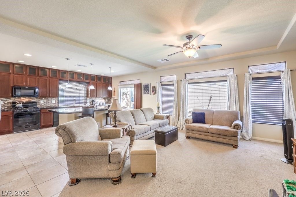 Image 24 of property listing at 5914 Gordon Creek Avenue, Las Vegas, NV 89139
