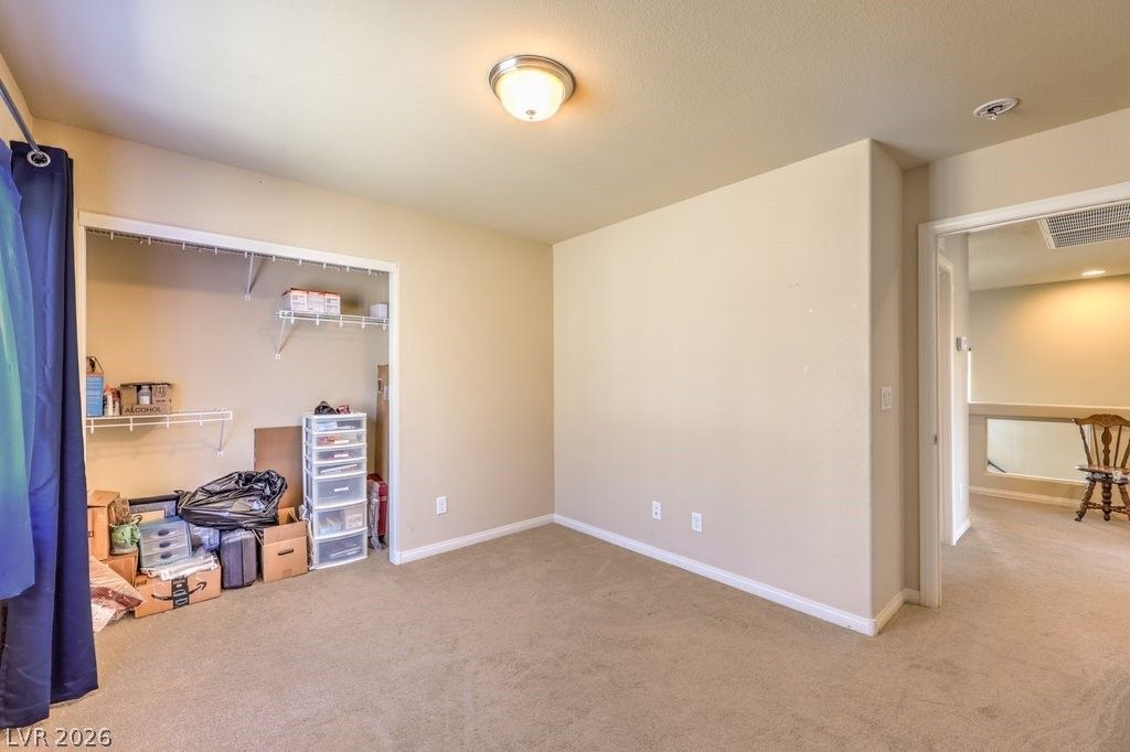 Image 42 of property listing at 5914 Gordon Creek Avenue, Las Vegas, NV 89139