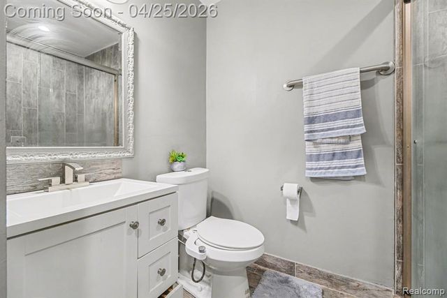 41326 Ambercrest Drive, Sterling Heights, MI 48314