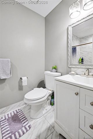 41326 Ambercrest Drive, Sterling Heights, MI 48314