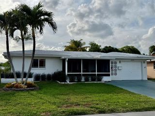4927 NW 47th Terrace, Tamarac, FL 33319