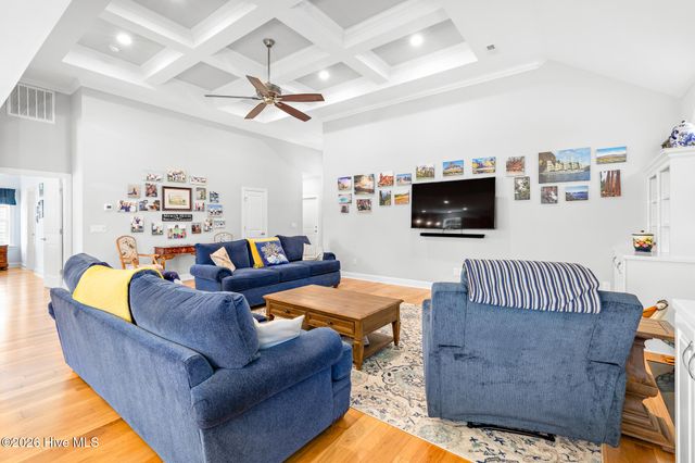 8859 Pickens Place NW, Calabash, NC 28467