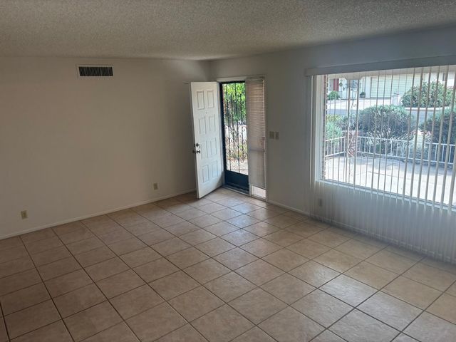 4218 E Crescent Avenue, Mesa, AZ 85206