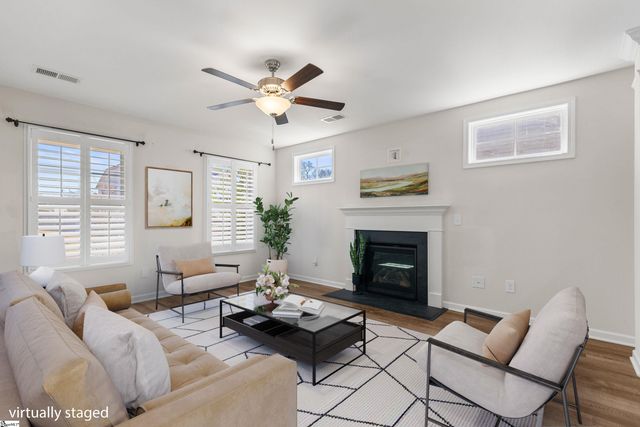 118 Frost Flower Way, Fountain Inn, SC 29644