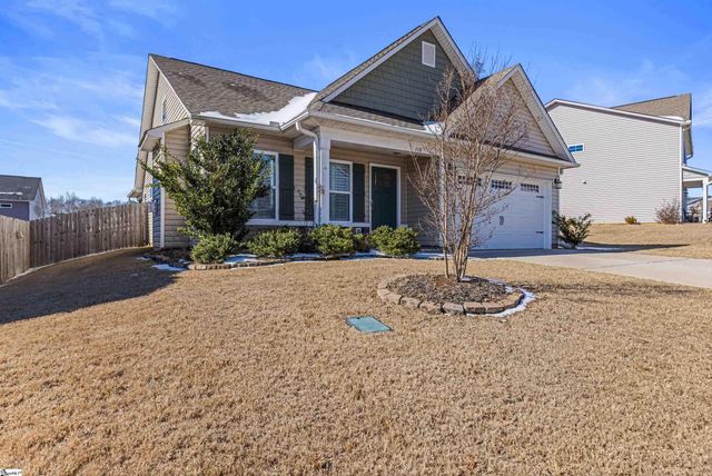 118 Frost Flower Way, Fountain Inn, SC 29644