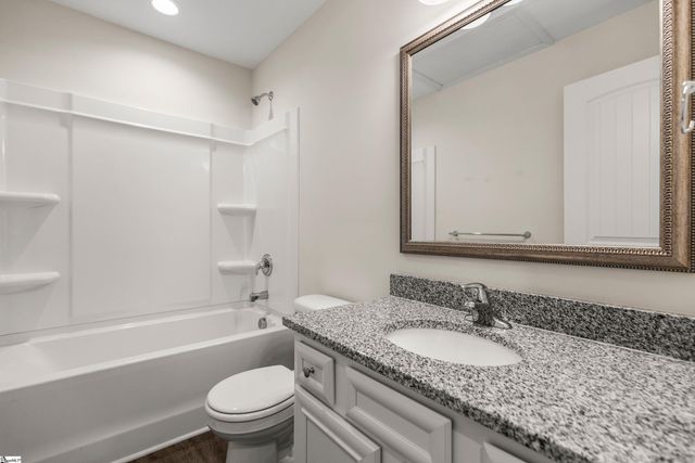 118 Frost Flower Way, Fountain Inn, SC 29644