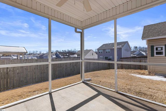 118 Frost Flower Way, Fountain Inn, SC 29644