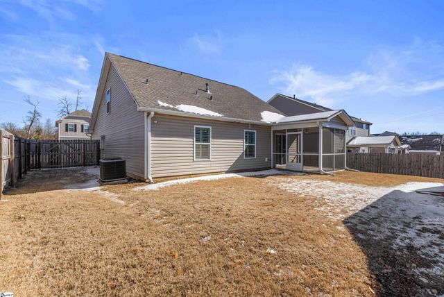 118 Frost Flower Way, Fountain Inn, SC 29644