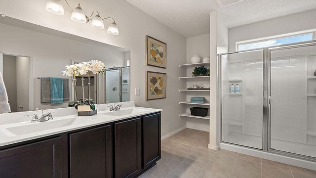 1499 Las Colinas Road NW, Los Lunas, NM 87031