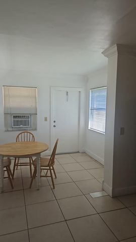 2438 Thomas Street Rear, Hollywood, FL 33020