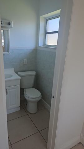 2438 Thomas Street Rear, Hollywood, FL 33020