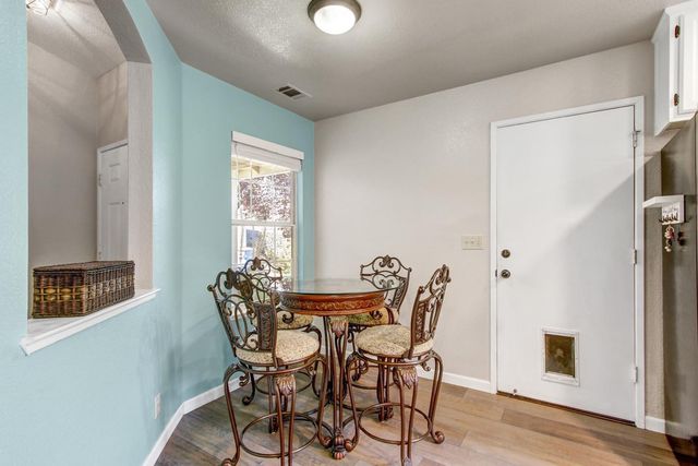 7850 Bonny Downs Way, Elk Grove, CA 95758