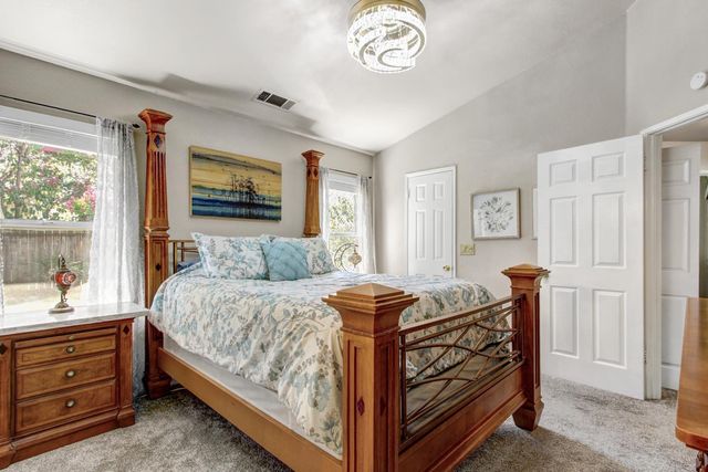 7850 Bonny Downs Way, Elk Grove, CA 95758