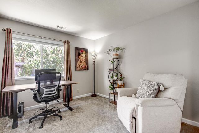 7850 Bonny Downs Way, Elk Grove, CA 95758