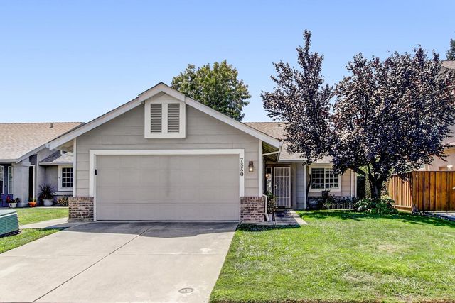 7850 Bonny Downs Way, Elk Grove, CA 95758