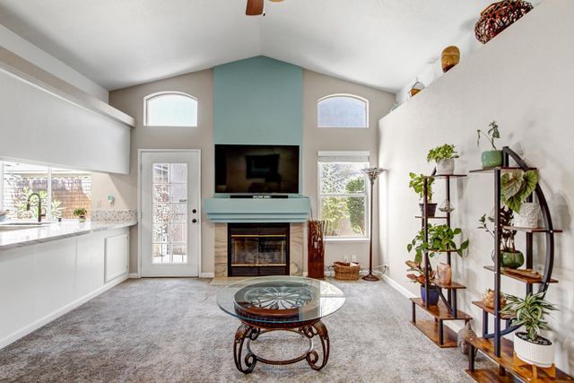 7850 Bonny Downs Way, Elk Grove, CA 95758