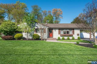 18 Evergreen Drive, Lincoln Park Borough, NJ 07035
