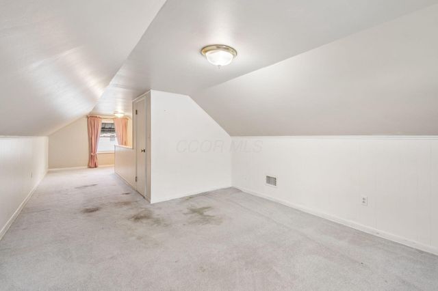 2537 Shrewsbury Road, Columbus, OH 43221