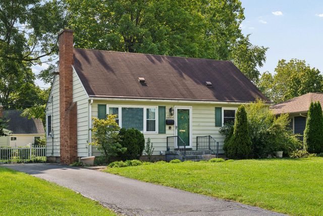 2537 Shrewsbury Road, Columbus, OH 43221