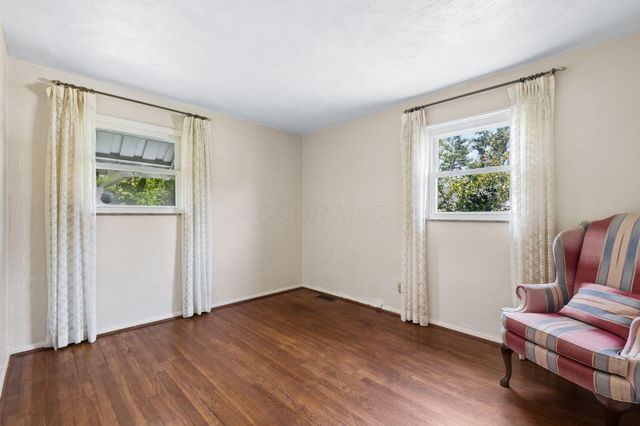 2537 Shrewsbury Road, Columbus, OH 43221