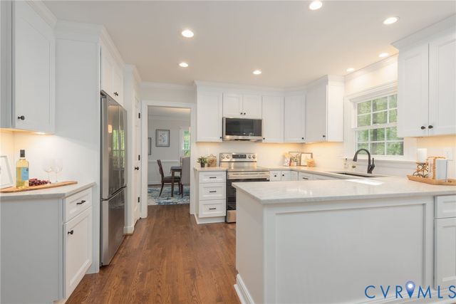 1912 Idlebrook Dr, Henrico, VA 23238