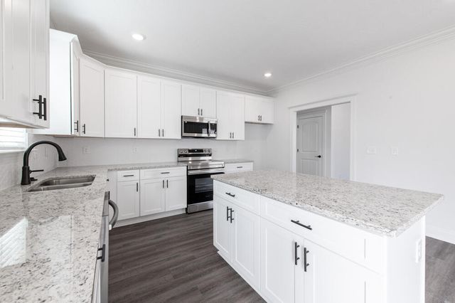 360 Country Glen Avenue, Graniteville, SC 29829