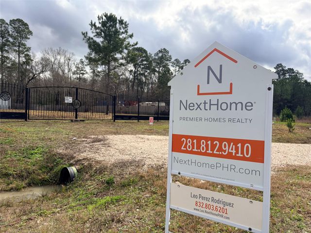 279 & 281 Road 5513, Cleveland, TX 77327