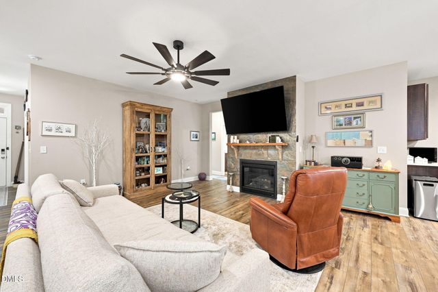 463 E Clydes Pt Way, Wendell, NC 27591