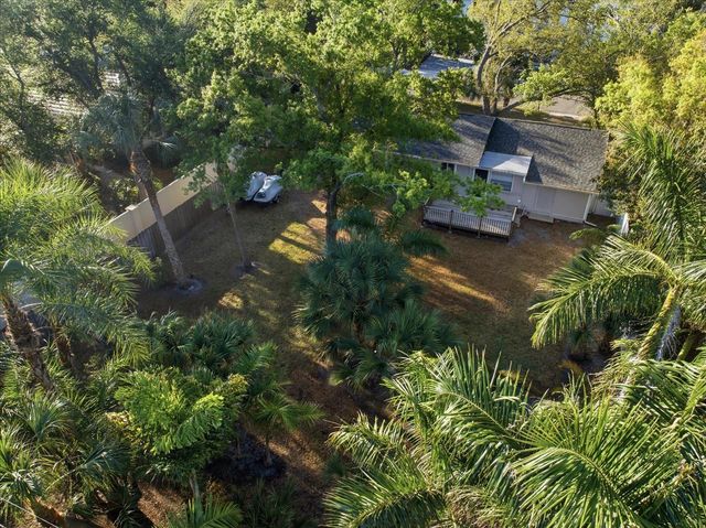 1891 PROSPECT STREET, Sarasota, FL 34239