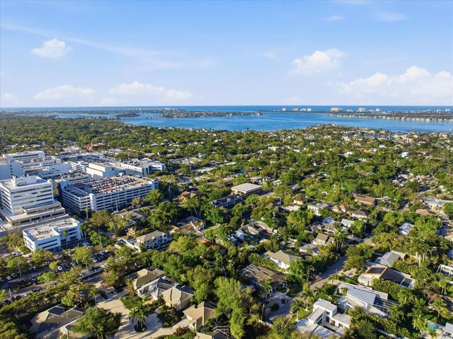 1891 PROSPECT STREET, Sarasota, FL 34239