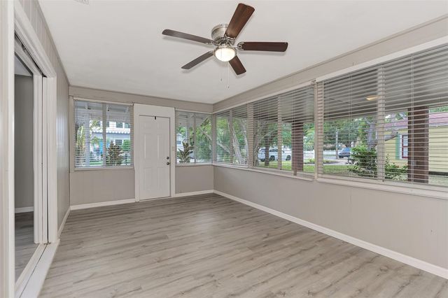 1891 PROSPECT STREET, Sarasota, FL 34239