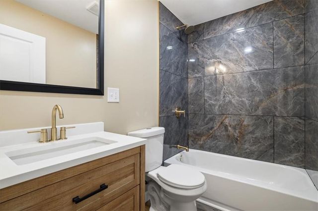 106 Baldwin Street, Belton, MO 64012